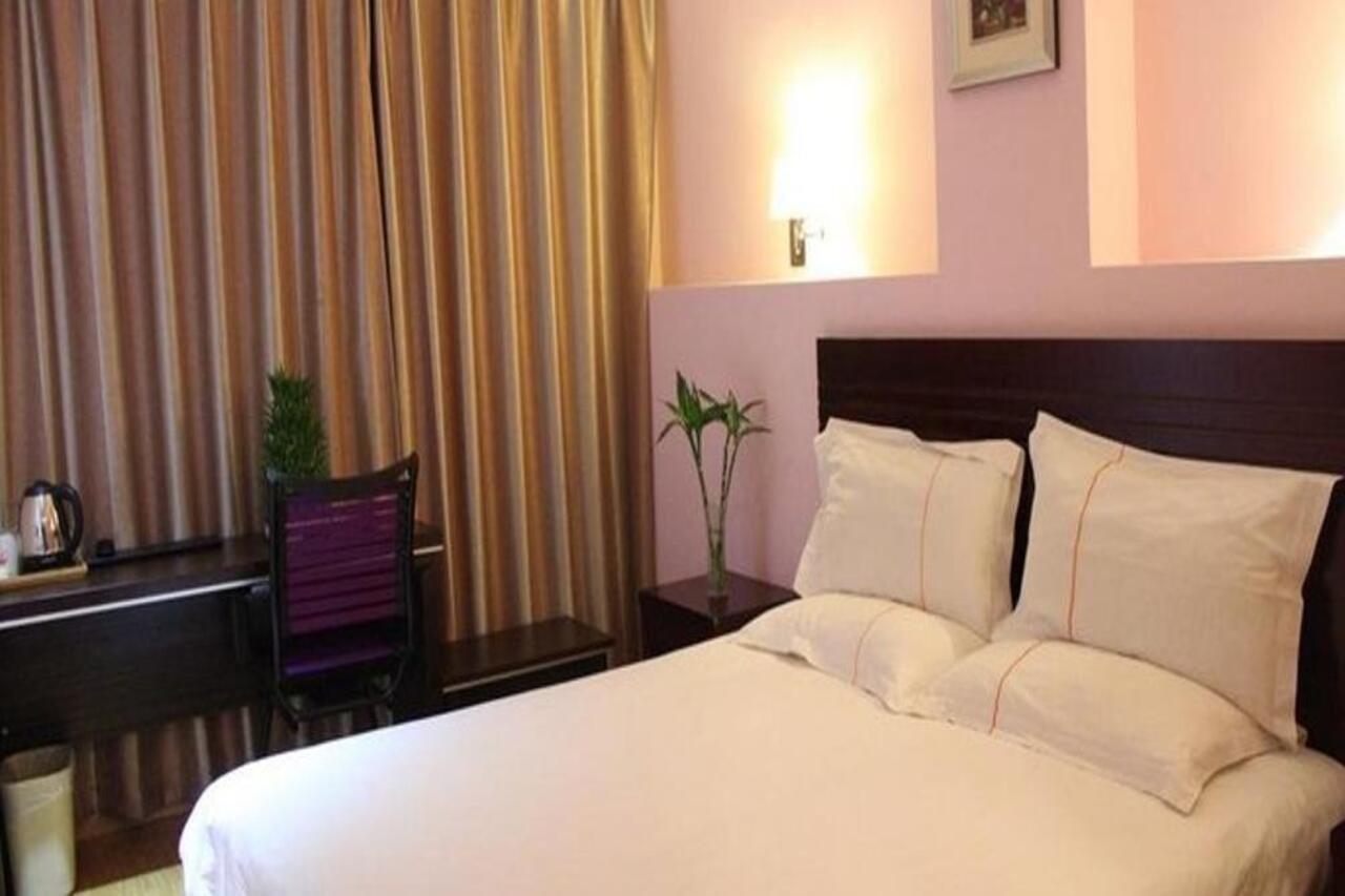 Shanghai Yiting 6+E Hotel - Lujiazui Eksteriør billede